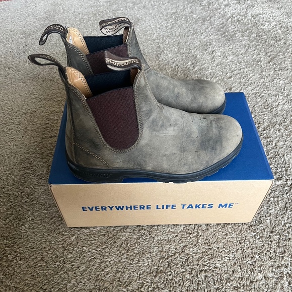 Blundstone Classic Chelsea Boots - Unisex - Rustic Brown - Picture 1 of 4